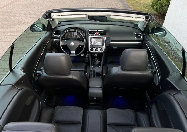 Volkswagen Eos cena 23999 przebieg: 89000, rok produkcji 2007 z Wałbrzych małe 742